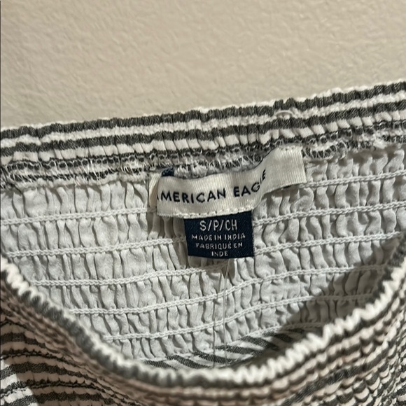 Striped Romper with Ruffle Hem (NWT) - Picture 5 of 9